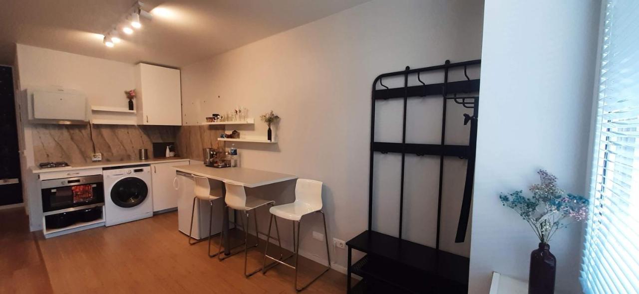Elite Flats Two bedroom Utena Extérieur photo